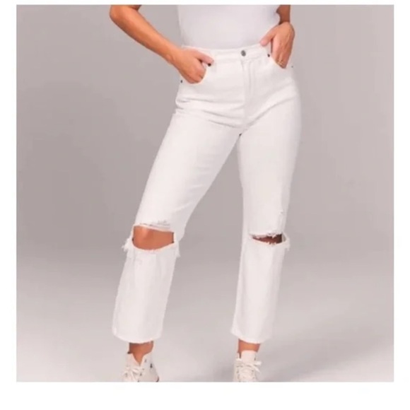 Abercrombie & Fitch Denim - Women’s ABERCROMBIE & FITCH The Ankle Straight Ultra High Rise white jean Sz 10